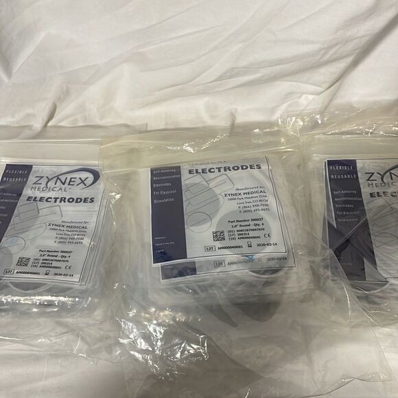 Zynex medical electrodes 40 bags of 4, 2.0” round electrodes. - Picture 5 of 6